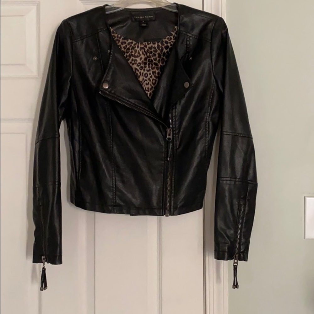 Leather jacket - Picture 2 of 12